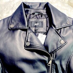 DKNY Black Faux Leather Jacket 💃🏻 NEW